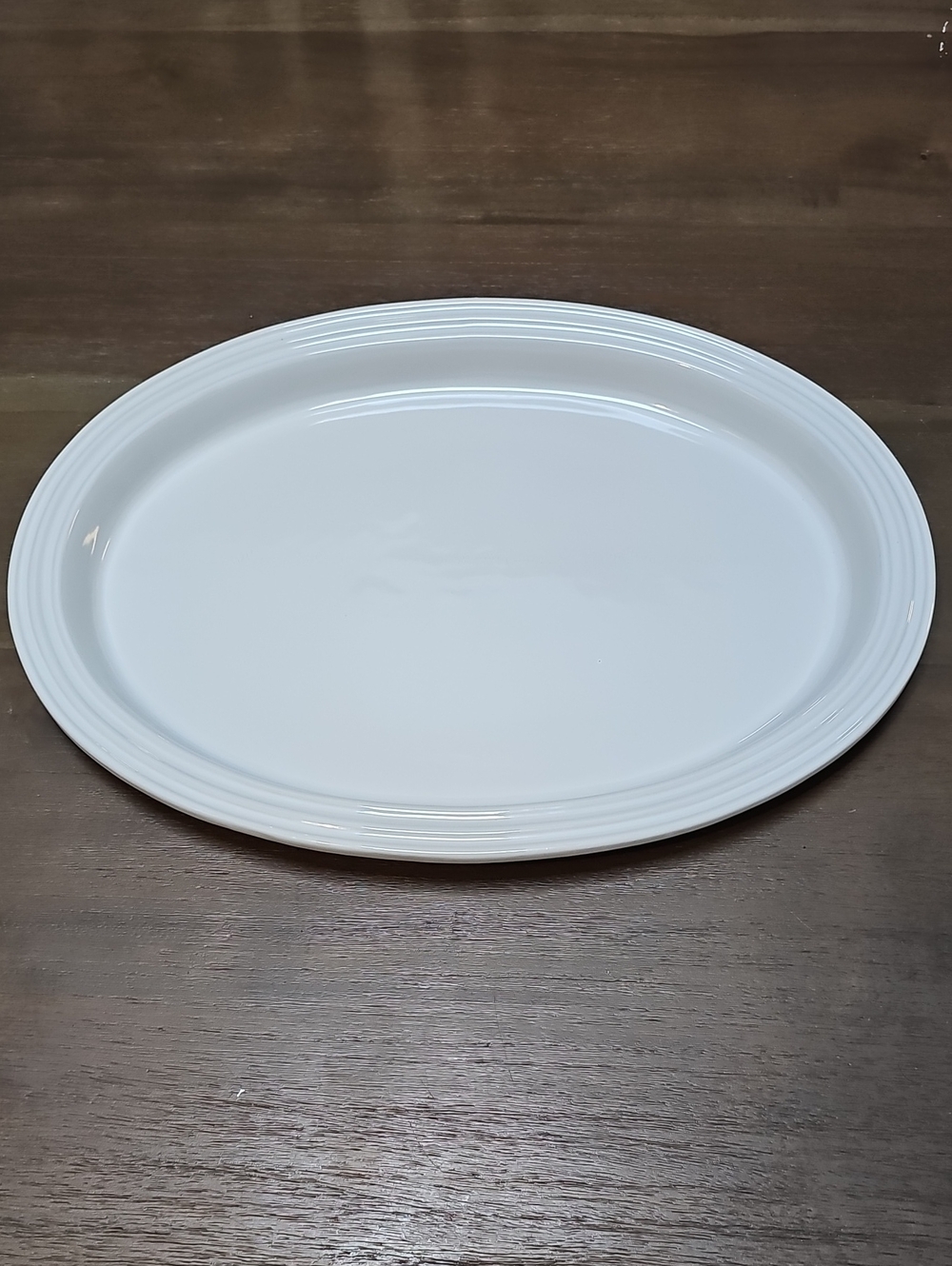Le Creuset White Oval Serving Platter